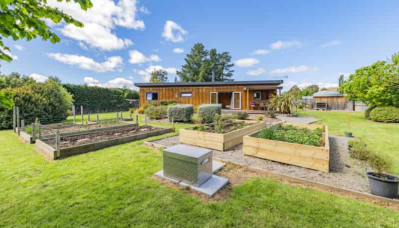 5 Cross Street, Coalgate