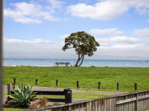 102 Prices Avenue, Thames