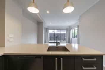 9/13 Beale Street, Hamilton East