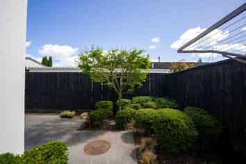 9/13 Beale Street, Hamilton East