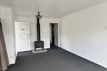 11 Brookbank Place, Glenview