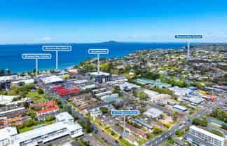 2/771 Beach Road, Browns Bay