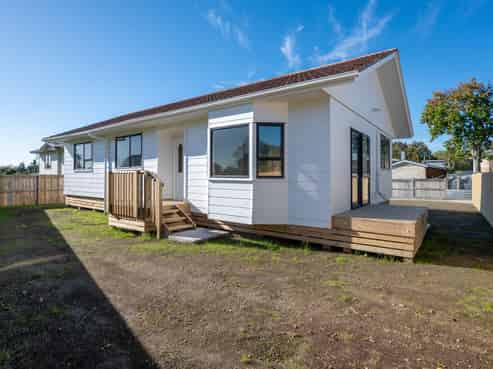 19D Bell Road, Western Heights