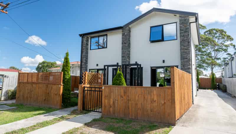 2/83 Vodanovich Road, Te Atatu Peninsula