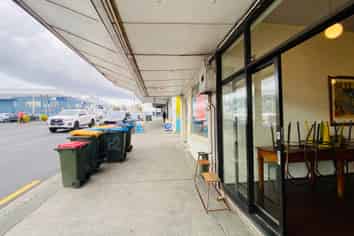 Retail Space for Lease - Prime Avondale Location