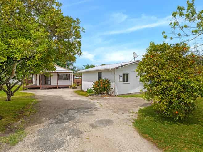 23A De Lautour Road, Outer Kaiti