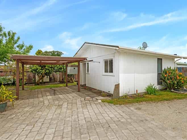 23A De Lautour Road, Outer Kaiti