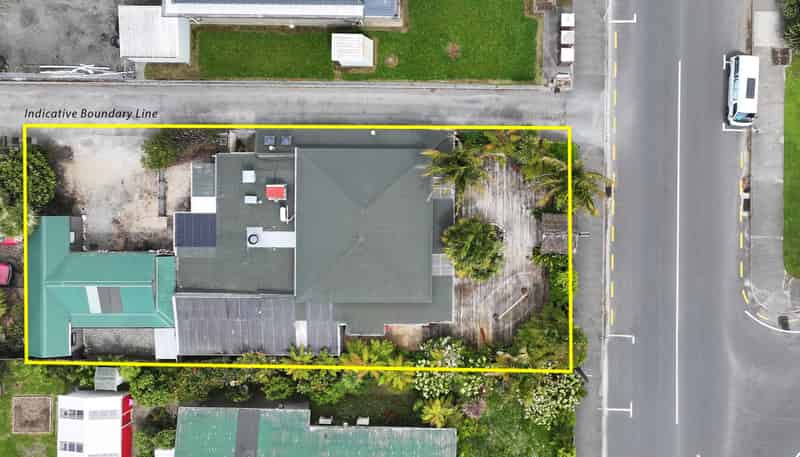90 Commercial Street, Takaka