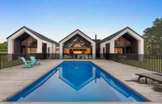 55A Nixon Road, Taupaki