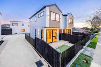 2/9 Grande Vue Road, Papatoetoe