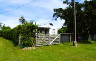 12 Burnett Street, Mokihinui