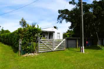12 Burnett Street, Mokihinui