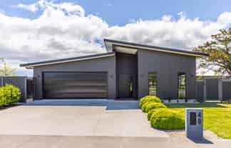 40 Marine Corps Drive, Masterton