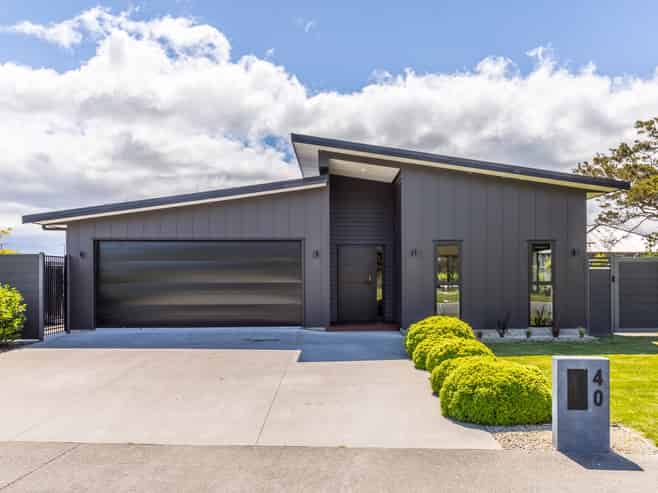 40 Marine Corps Drive, Masterton