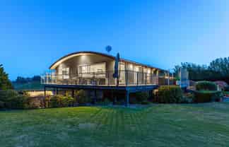 38 Youngson Road, Whakamarama