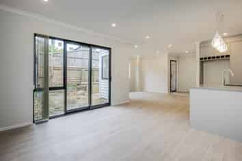 24C Tui Crescent, Manurewa