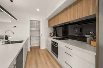 6 Loch Green, Huntingdon