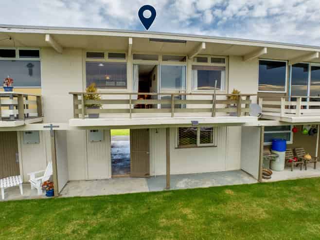 8D Koura Crescent, Mahia