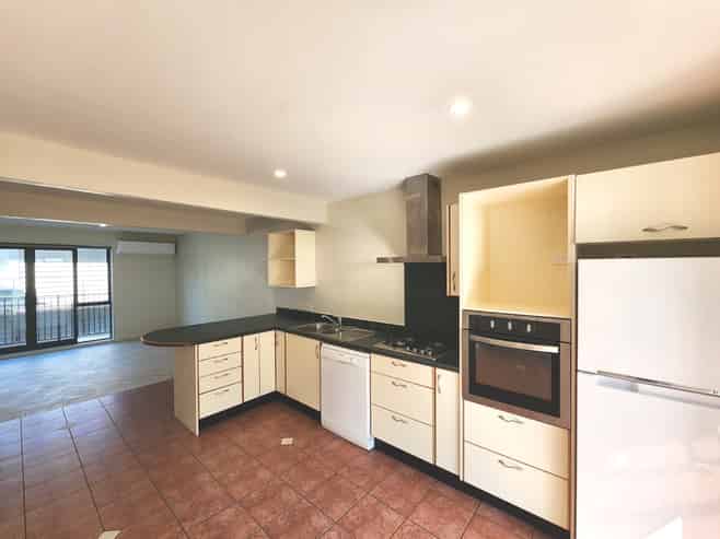 B/145 Ghuznee Street, Te Aro