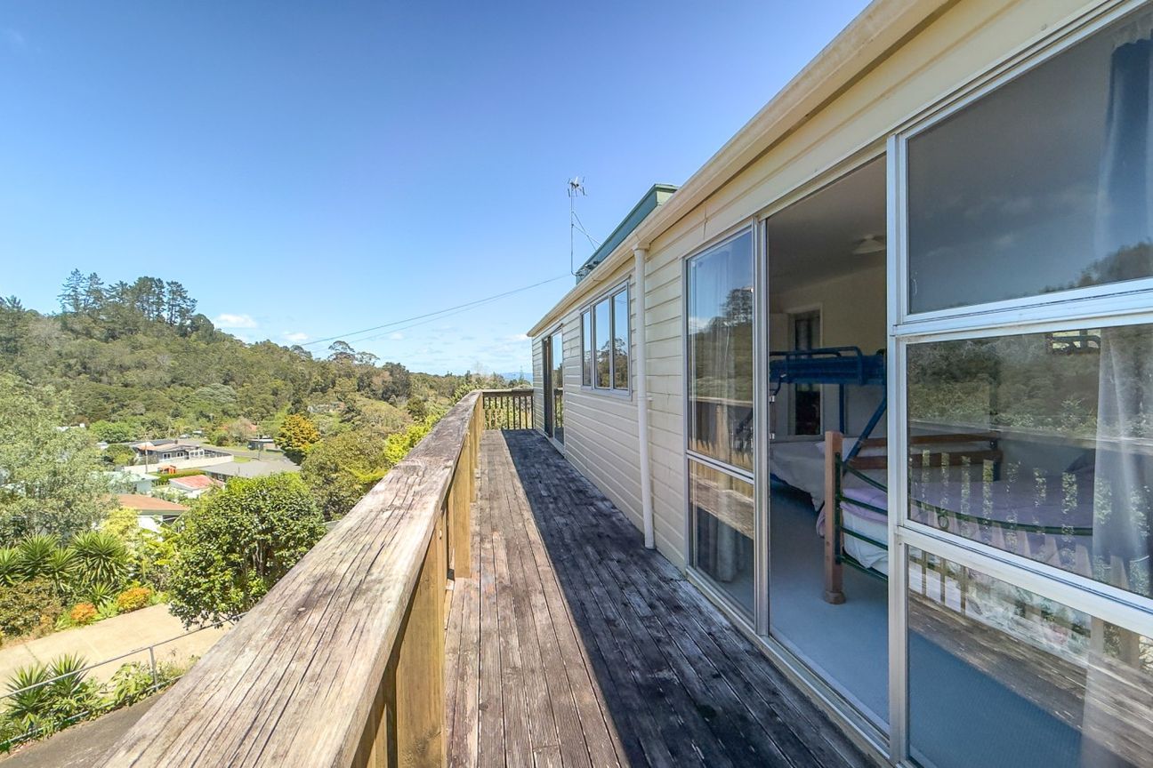 Sea views, space and vendors ready to move on. - Bild 3