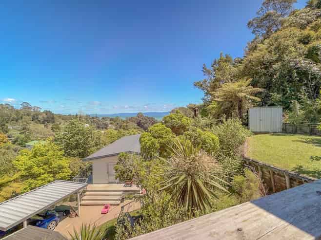 7 Lucy Road, Waiomu