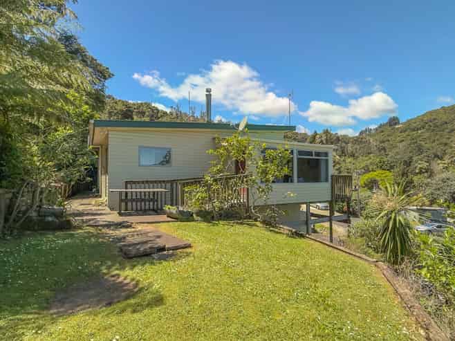 7 Lucy Road, Waiomu