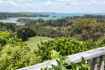 Auckland - Address withheld