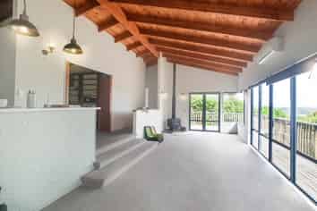 Auckland - Address withheld