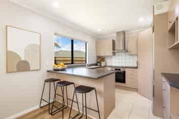 25 James Nairn Grove, Riverstone Terraces