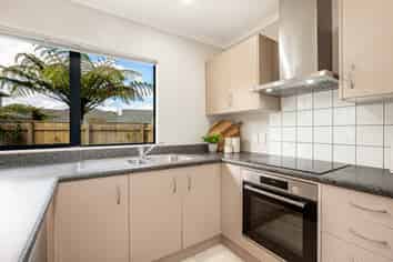 25 James Nairn Grove, Riverstone Terraces