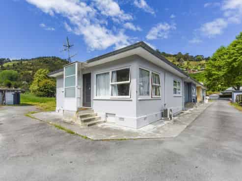 4/205 Nile Street East, Maitai