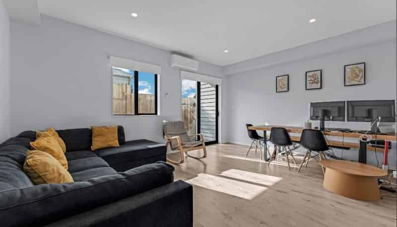 D/9 Epping Road, Henderson