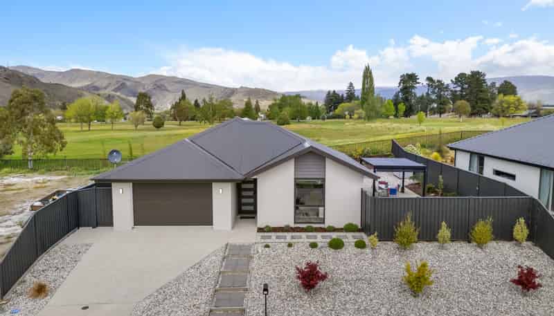 41 Wallis Drive, Cromwell