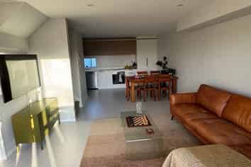 13/17 Parker Avenue, New Lynn