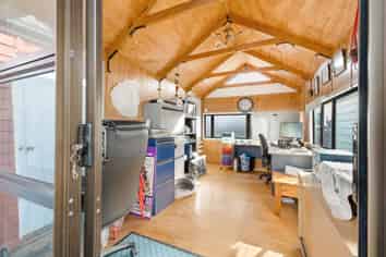 6324 South Road, Rahotu