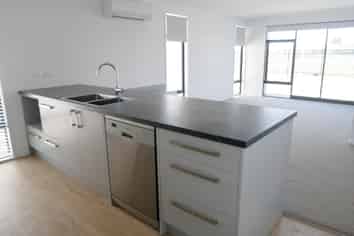 93 Manakura St, Russley