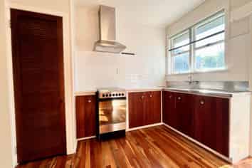 2/6 Edison Place, Saint Heliers