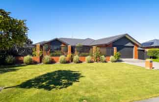 7 Magnolia Drive, Netherby