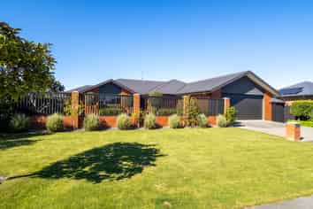 7 Magnolia Drive, Netherby