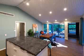 89 Avonhead Road, Avonhead