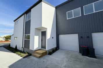 19B Howe St, New Brighton