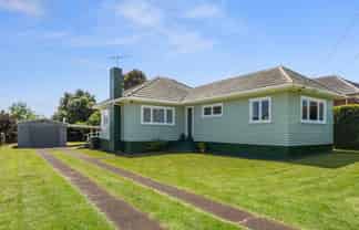 55 Hayr Road, Three Kings