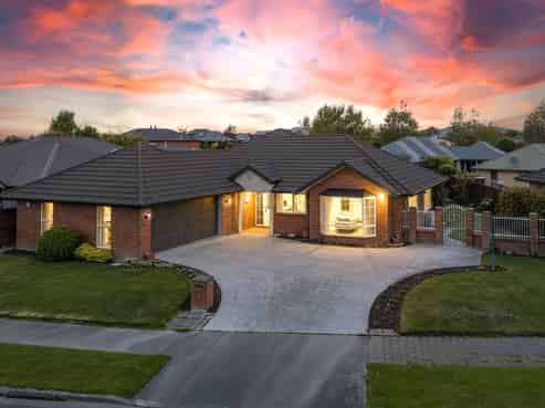 48 Glasnevin Drive, Casebrook