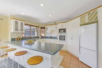 48 Glasnevin Drive, Casebrook