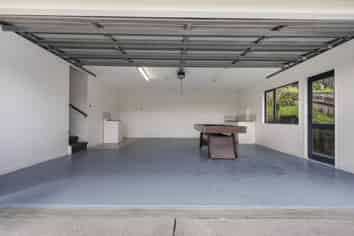 16A Lowburn Place, Clover Park