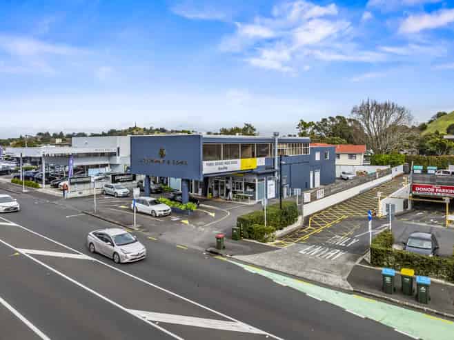 Prime Epsom Investment – new 6-year lease