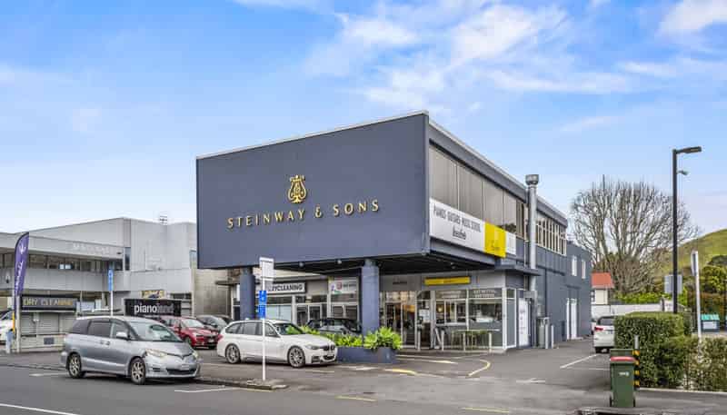 75 Great South Road, Epsom