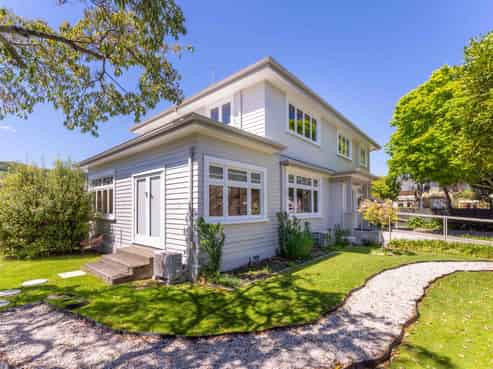 Stunning Character Offices in The Wood
