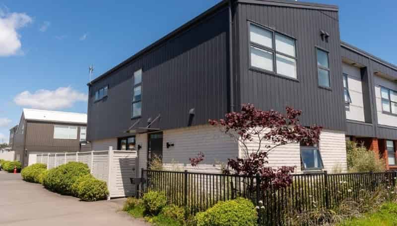 4 Whimbrel Road , Flat Bush