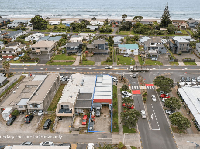 Beachside Commercial Opportunity 